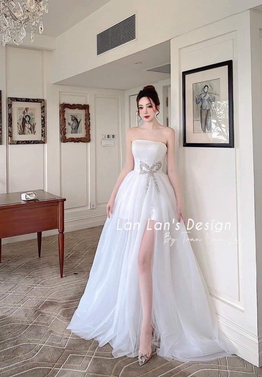 ชุดแต่งงาน ชุดเจ้าสาว สีขาว โบว์เพชร
