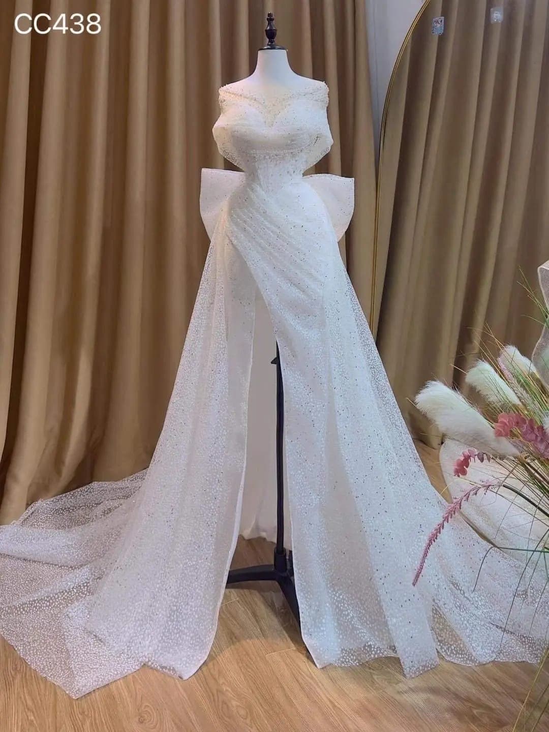 ชุดแต่งงาน ชุดเจ้าสาว แต่งโบว์ สีขาว BRAND HISO 3089 BKK Size L-XL รูปที่ 2