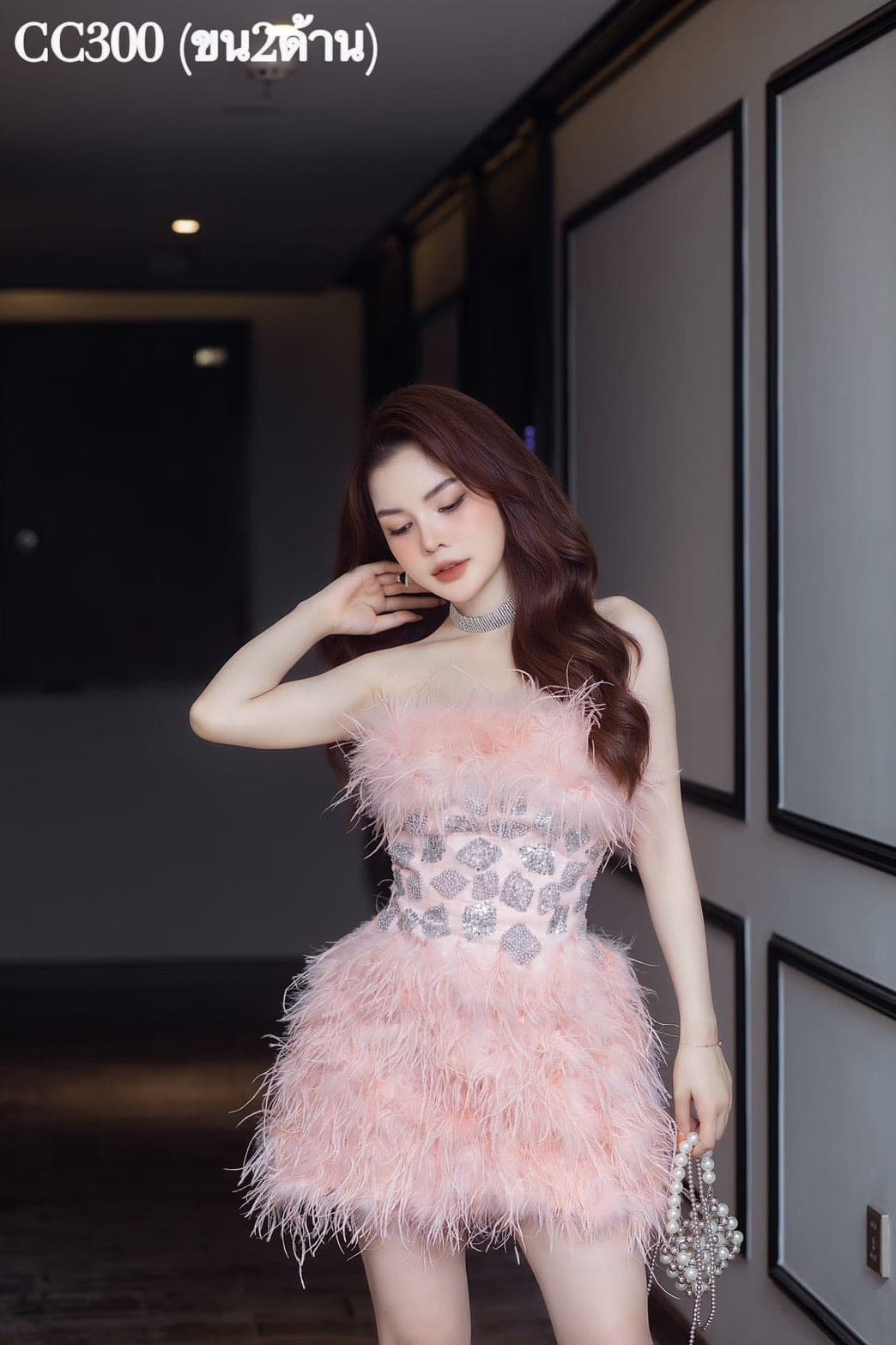 ชุดเดรส เกาะอก แต่งเพชร+ขน สีชมพู 2076 Size S BKK รูปที่ 1