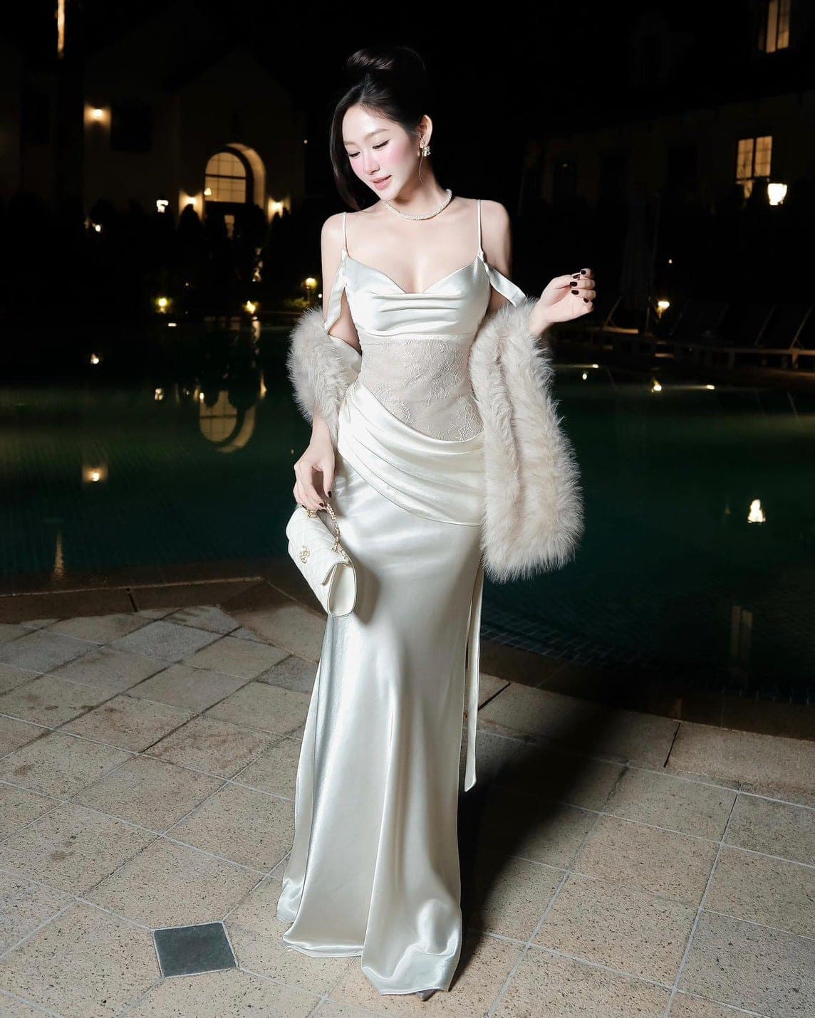 ชุดเดรสยาว ราตรี สายเดี่ยว-ปาดไหล่ ลูกไม้ สีชมพู,สีขาว BRAND Thao_bibii 2298 BKK SIZE S รูปที่ 2