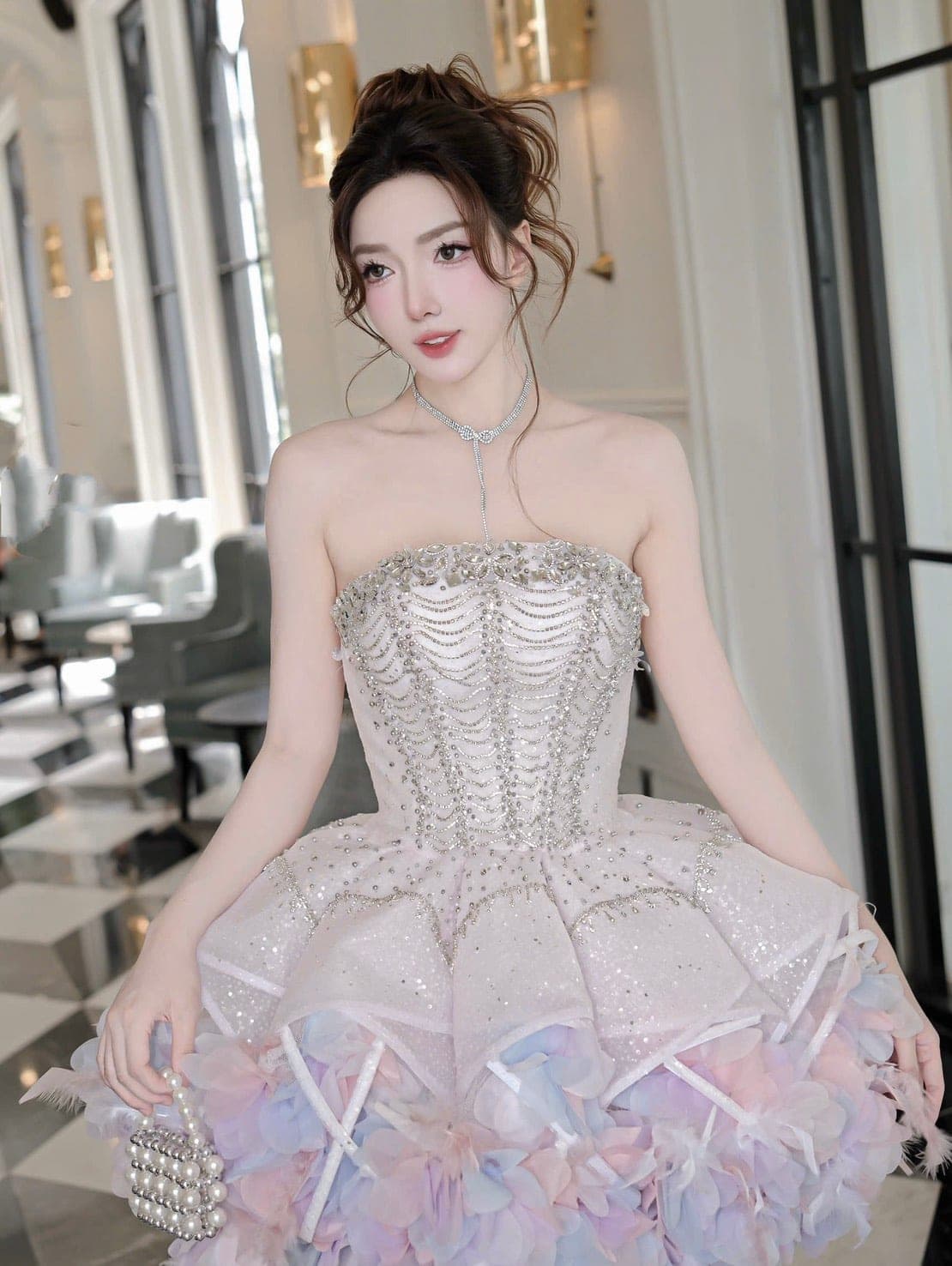 ชุดเดรส เกาะอก แต่งเพชร+ขนนก สีชมพูพาสเทล ม่วง 2024 Size M รูปที่ 5