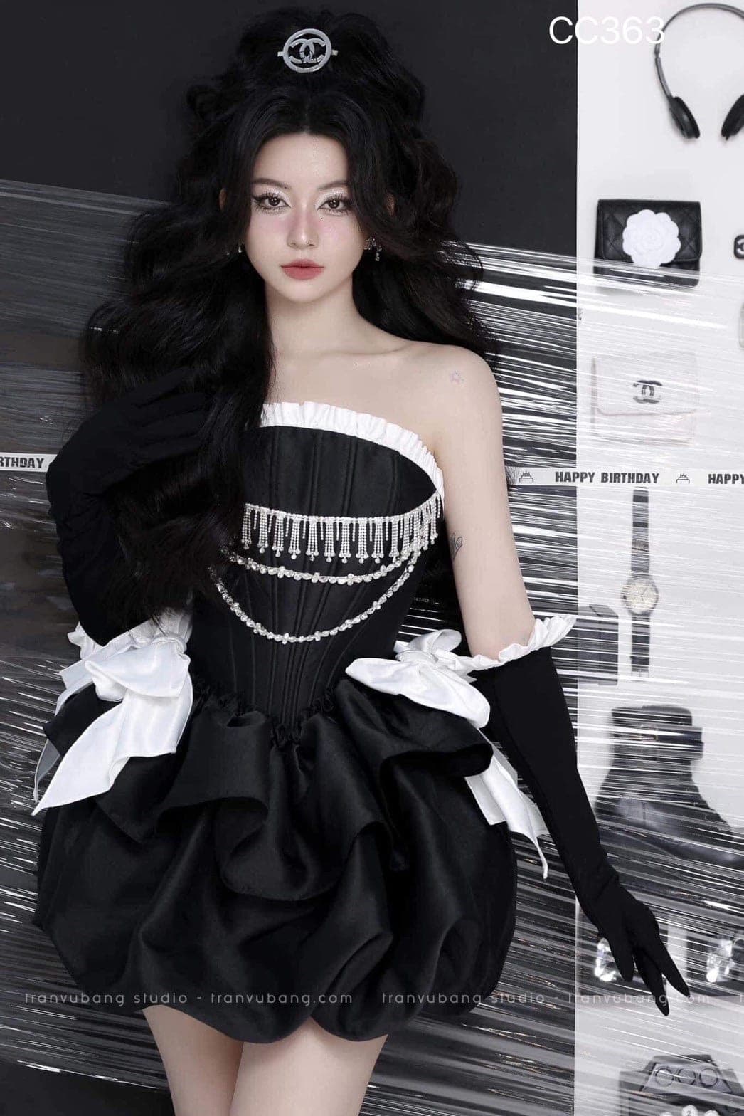 ชุดเดรส เกาะอก แต่งโบว์+เพชร สีดำ 2116 Size S BKK รูปที่ 1