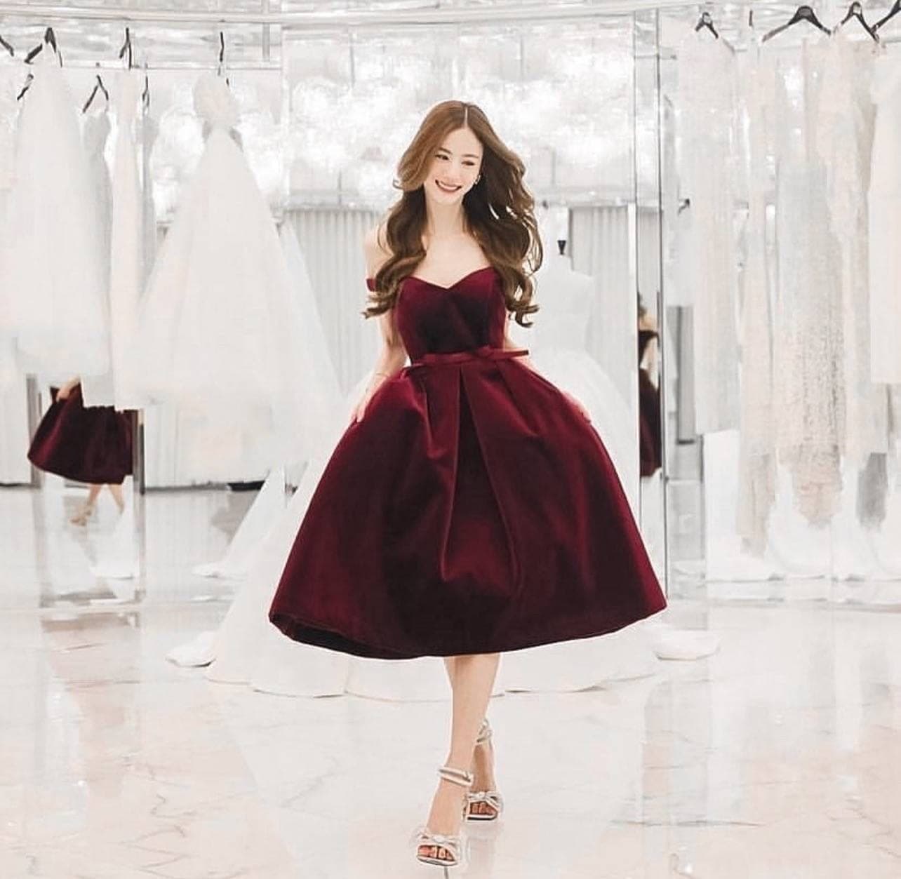 ชุดเดรส สีแดง POEM 1024 Size S (34) BKK รูปที่ 4