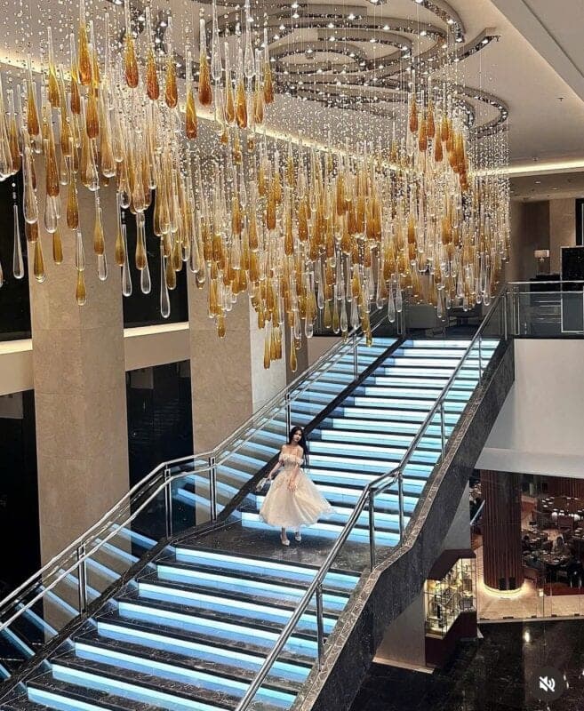 ชุดเดรส ปาดไหล่ แต่งดอก สีขาว Brand HiSo 2162 Size S BKK รูปที่ 6