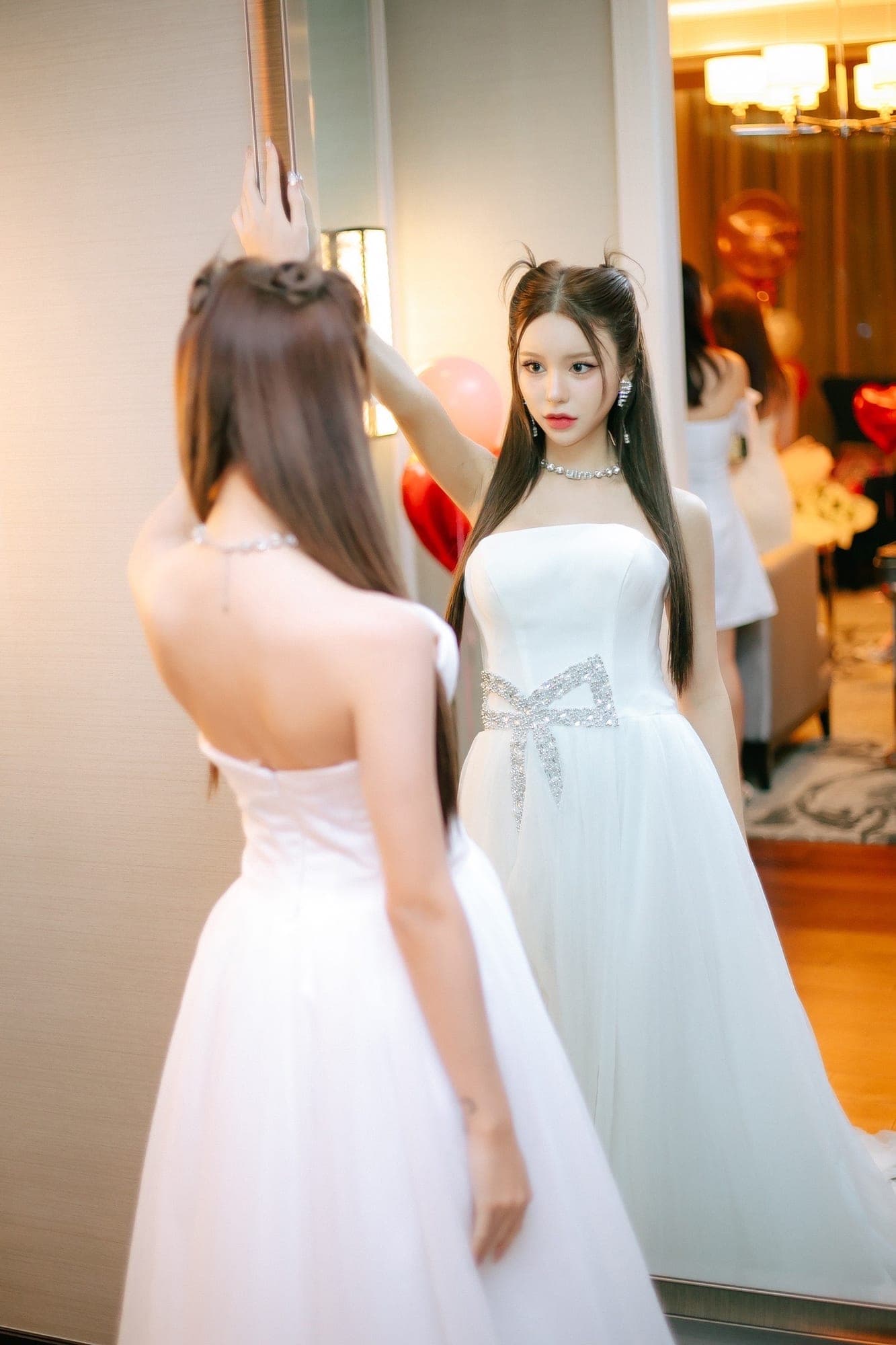 ชุดแต่งงาน ชุดเจ้าสาว สีขาว โบว์เพชร Brand HiSo 3072 Size S2 BKK รูปที่ 6