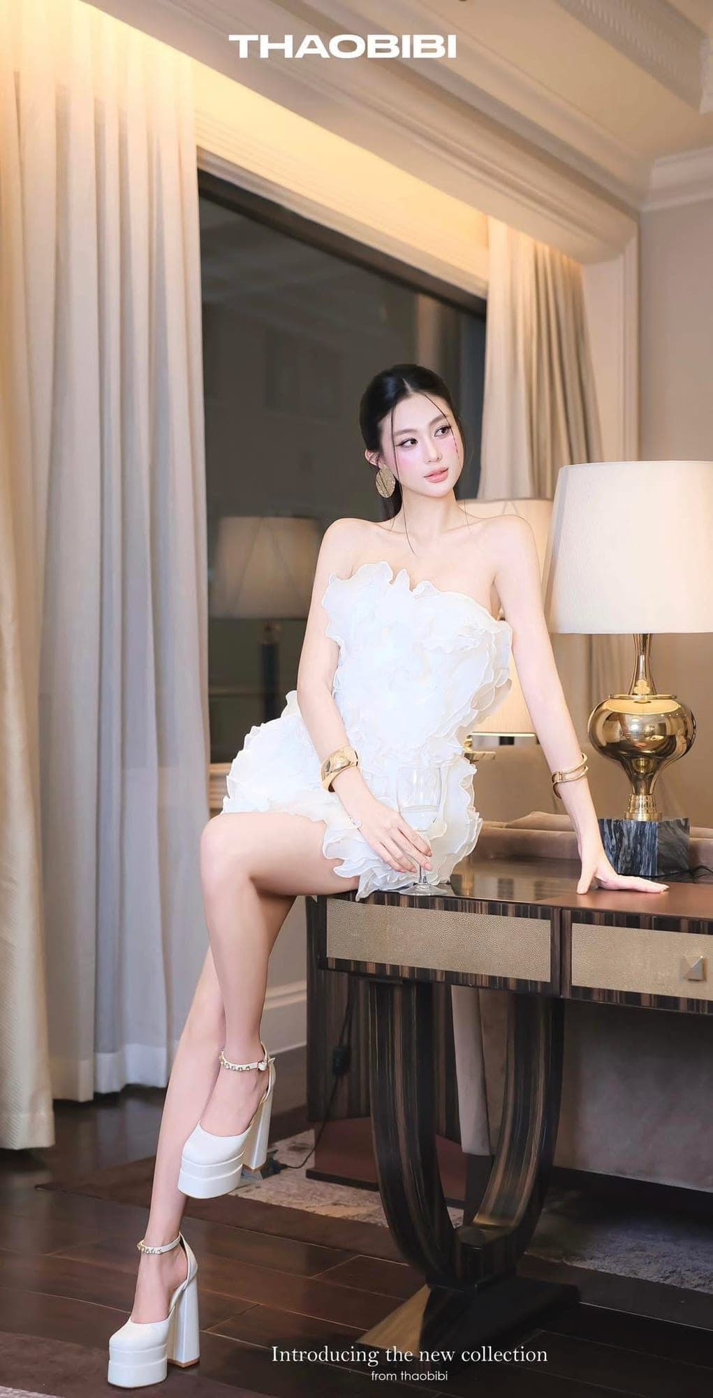 ชุดเดรส เกาะอก ลายดอก สีขาว RAND THAOBIBI 2216 Size M BKK รูปที่ 3