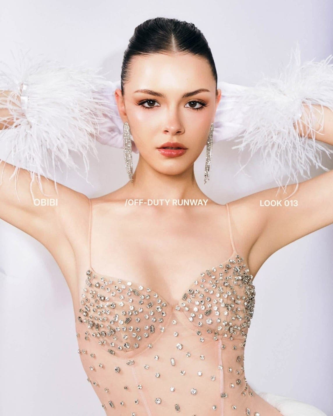ชุดเดรส สายเดี่ยว แต่งเพรช สีขาว BRAND OBIBI 2275 BKK SIZE S-M รูปที่ 6