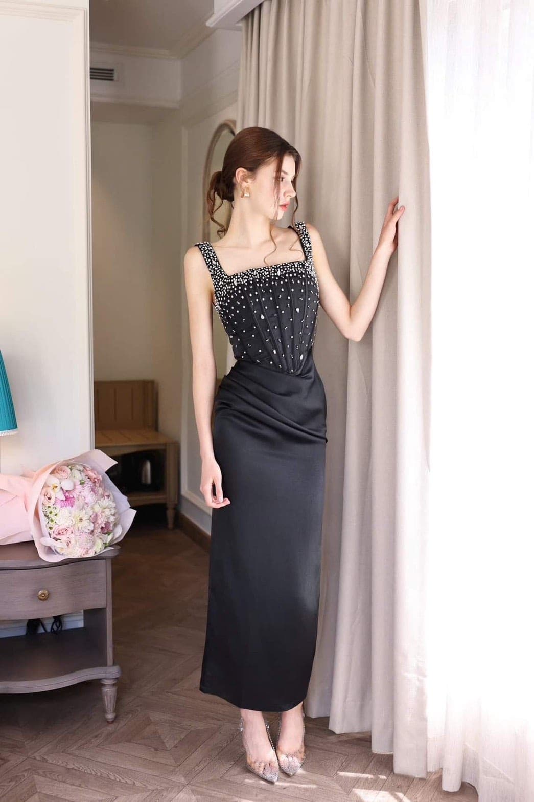 ชุดเดรส ราตรียาว สายเดี่ยว แต่งเพรช สีดำ  BRAND OBIBI 3081 Size S BKK รูปที่ 4