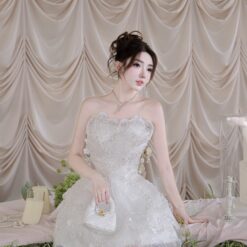 ชุดเดรส เกาะอก แต่งมุก+กลิตเตอร์ สีขาว 2039 Size S-M