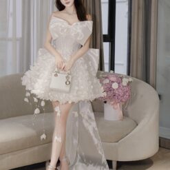 ชุดเดรส เกาะอก แต่งดอก+โบว์ สีขาว 2036 Size M