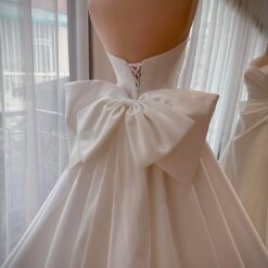 ชุดแต่งงาน ราตรียาว เกาะอก โบว์หลัง สีขาว 3016 Size S