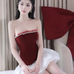 ชุดเดรส เกาะอก แต่งเพชร สีแดง Brand เวียดนามแท้ 2147 Size S-M