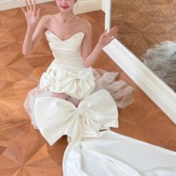 ชุดแต่งงาน ราตรียาว เกาะอก แต่งโบว์ สีขาว 3018 Size S