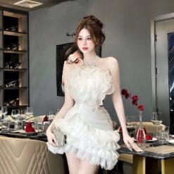 ชุดเซ็ท 2 ชิ้น เสื้อ+กระโปรง แต่งดอก สีขาว 4001 Size S