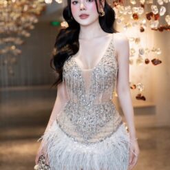 ชุดเดรส สายเดี่ยว แต่งเพชร+ขน สีครีม 2063 Size S