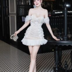 ชุดเดรส ปาดไหล่ แต่งดอก สีขาว-ครีม 2066 Size S