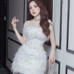 ชุดเดรส เกาะอก แต่งเพชร+ขน สีขาว 2075 Size M