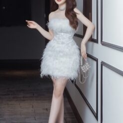 ชุดเดรส เกาะอก แต่งเพชร+ขน สีขาว 2075 Size M