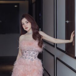 ชุดเดรส เกาะอก แต่งเพชร+ขน สีชมพู 2076 Size S