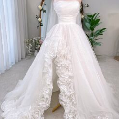 ชุดแต่งงาน ราตรียาว เกาะอก แต่งดอก สีขาว 3011 Size M