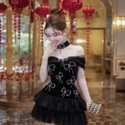 ชุดเดรส ปาดไหล่ แต่งโบว์เพชร สีดำ 2091 Size M