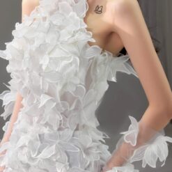 ชุดแต่งงาน ราตรียาว คล้องคอ แต่งดอก สีขาว 3020 Size M