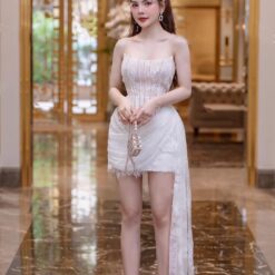 ชุดเดรส เกาะอก แต่งเพชร สีขาว 2124 Size S