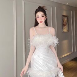 ชุดเดรส สายเดี่ยว แต่งขน สีขาว 2126 Size M