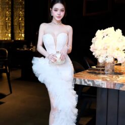 ชุดเดรส ราตรียาว แต่งมุก+เพชร สีขาว 3032 Size M