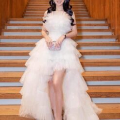 ชุดราตรียาว เกาะอก หางยาว ฟูฟ่อง สีขาว 3027 Size XL