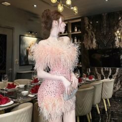 ชุดเดรส ปาดไหล่ ขนนก แต่งกลิตเตอร์ สีชมพู 2098 Size S