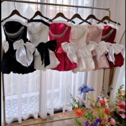 ชุดเดรส เกาะอก แต่งโบว์+เพชร สีขาว 2113 Size S,M