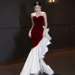 ชุดเดรส เกาะอก  กลิตเตอร์ หางปลา สีแดง แบรนด์แท้ นำเข้า 3034 Size S-M