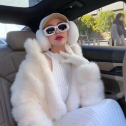 เสื้อ ขนเฟอร์ สีขาว แบรนด์ AIRLY ตปท 9004 Size Freesize