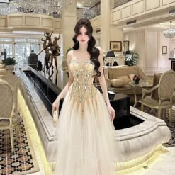 ชุดราตรี เกาะอก แต่งเพชร สีขาว-ครีม Brand HiSo 3043 Size S-M