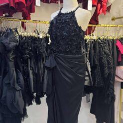 ชุดเดรส คล้องคอ แต่งดอก สีดำ Brand HiSo 2171 Size S