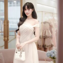 ชุดเดรส ปาดไหล่ สีขาว 3056 Brand HiSo Size FREESIZE