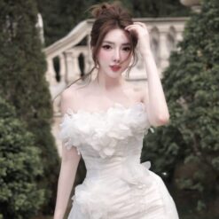 ชุดเดรส เกาะอก แต่งดอก สีขาว Brand HiSo 2181 Size S