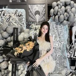 ชุดเดรส ขนนก กลิตเตอร์  สีขาว-ครีม Brand HiSo 2182 Size M-L