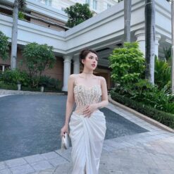 ชุดเดรส แต่งมุก สีขาว Brand HiSo 3045 Size S-M