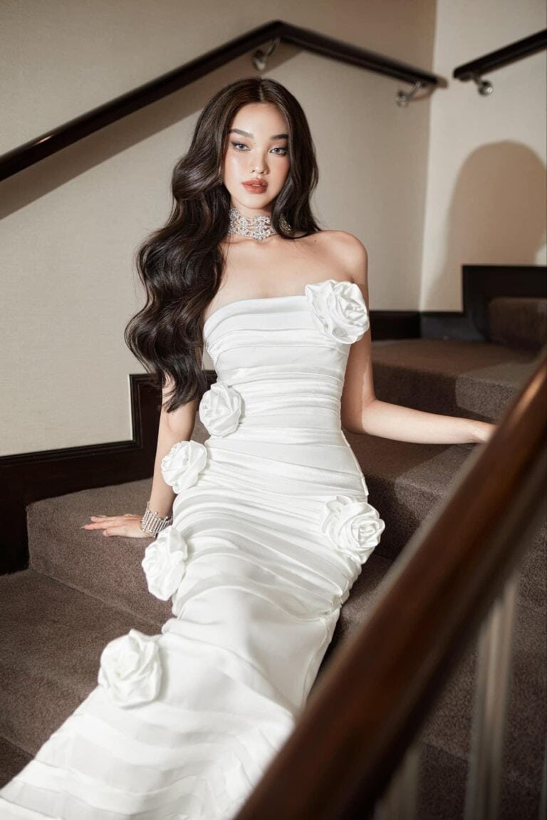 ชุดเดรส เกาะอก แต่งดอก สีขาว BRAND MAEL 3038 Size S-M - Image 6