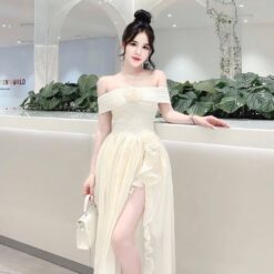 ชุดเดรส ปาดไหล่ แต่งดอก สีครีม Brand เวียดนามแท้ 3051 Size S-M
