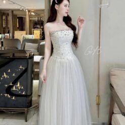 ชุดราตรี เกาะอก แต่งเพชร สีขาว 3048 Size M