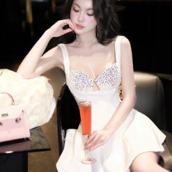 ชุดเดรส สายเดี่ยว แต่งมุก สีขาว สีดำ RAND THAOBIBI 2217 Size S