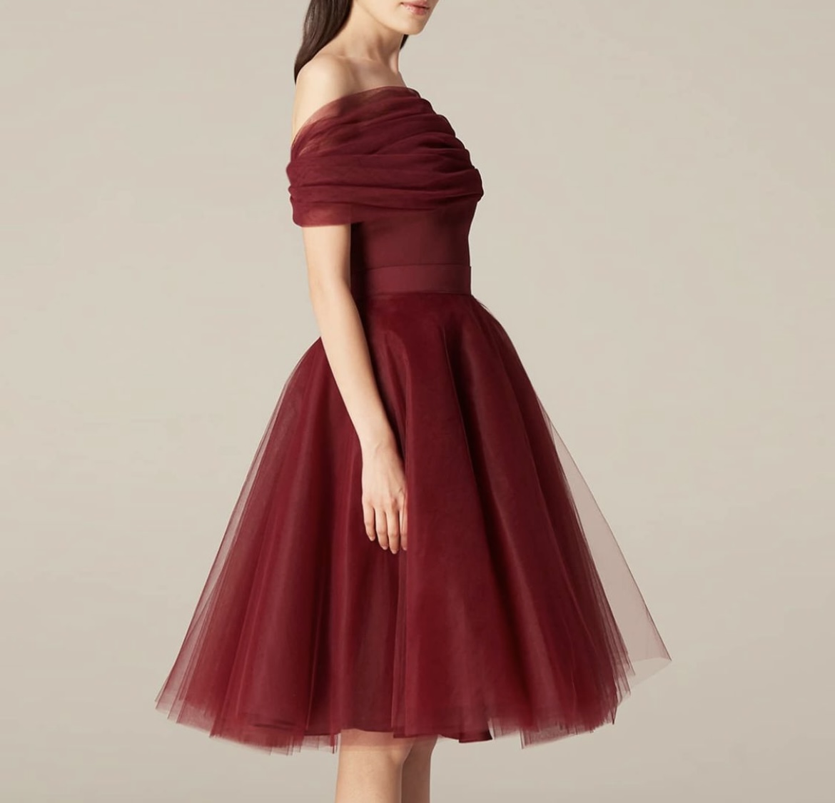 ชุดเซ็ท เสื้อ กระโปรง สีแดง NICHPBRAND 4028 Size S M L - Image 3