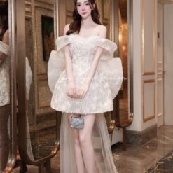 ชุดเดรส ปาดไหล่ กลิตเตอร์ แต่งโบว์ สีขาว Brand HiSo 2228 Size S