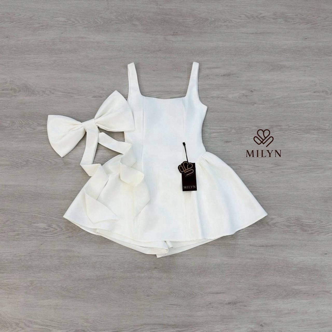 ชุดเซ็ท เสื้อ กางเกง โบว์ สีขาว 4026 Size L - Image 3