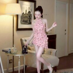 ชุดเดรส คล้องคอ แต่งดอก สีชมพู 2232 Size S