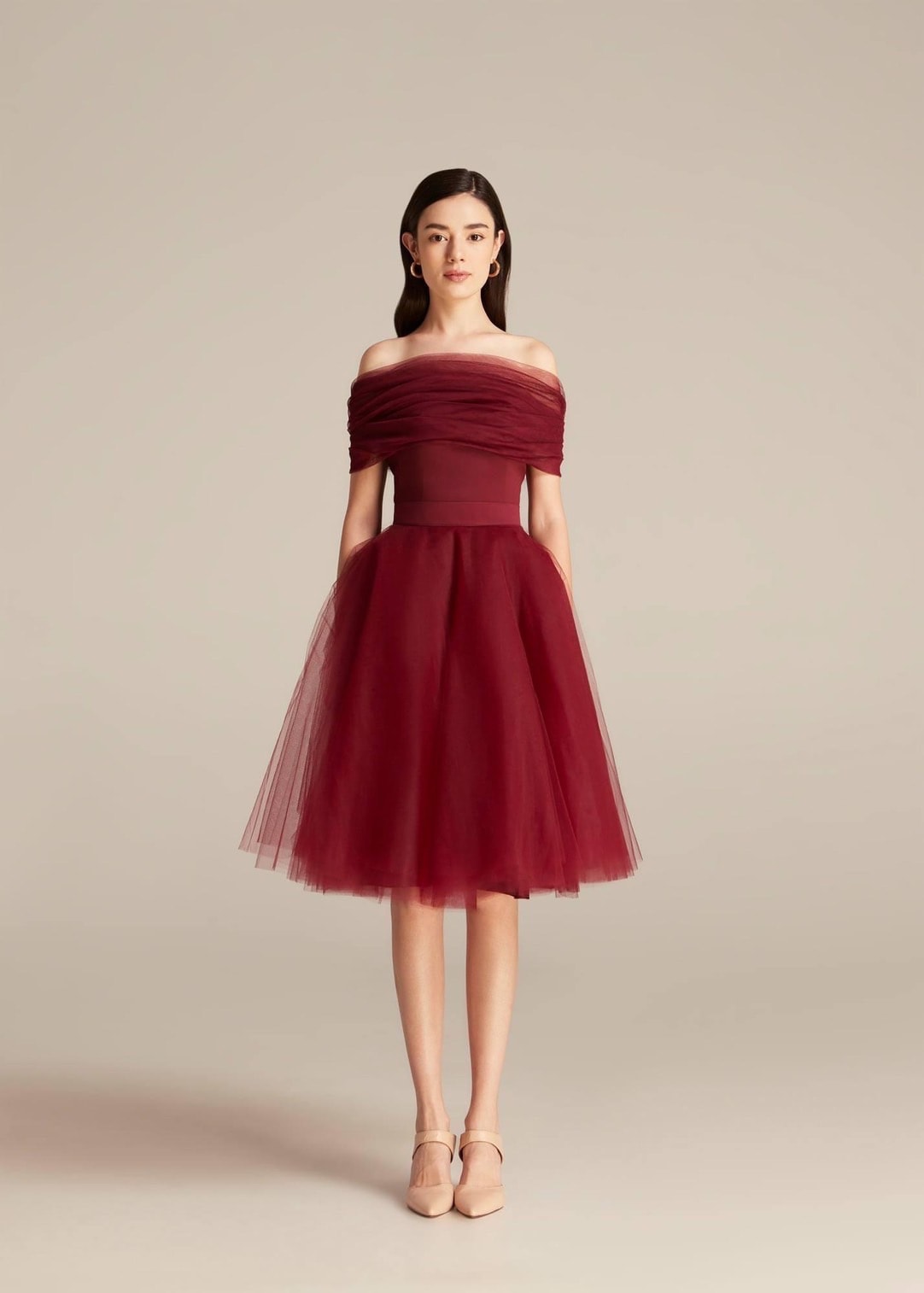 ชุดเซ็ท เสื้อ กระโปรง สีแดง NICHPBRAND 4028 Size S M L