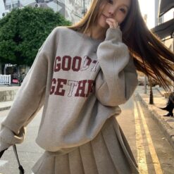 ชุดเซ็ท 2 ชิ้น เสื้อแขนยาว กระโปรง สีเทา 4033 FreeSize